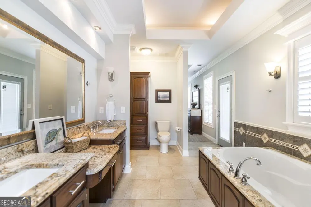 202 Lowpoint TRL Warner Robins, GA 31093