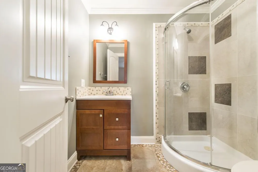 202 Lowpoint TRL Warner Robins, GA 31093