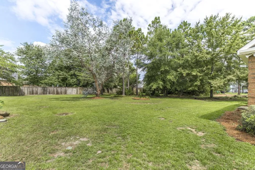 202 Lowpoint TRL Warner Robins, GA 31093