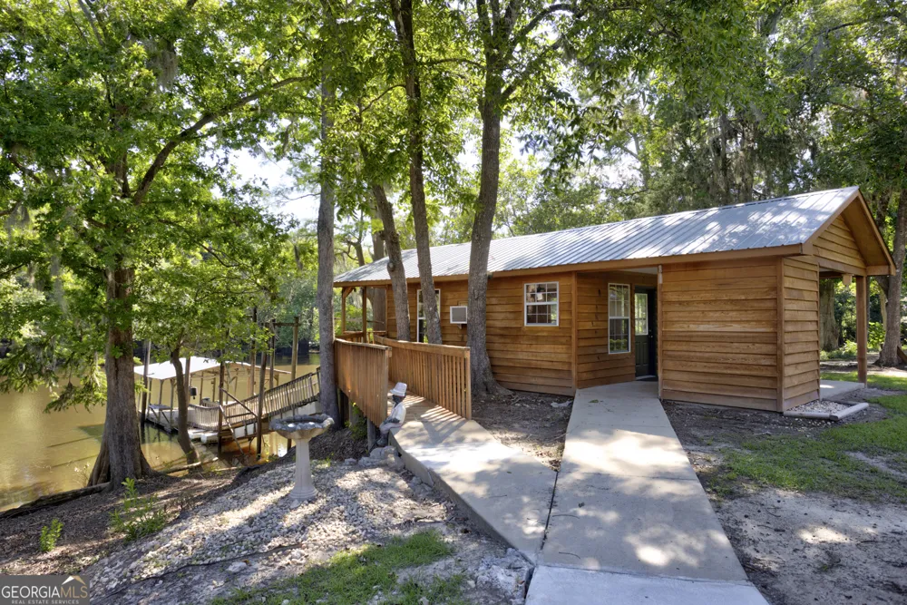 62 Tupelo DR Reidsville, GA 30453