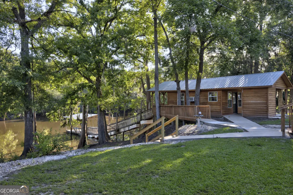 62 Tupelo DR Reidsville, GA 30453