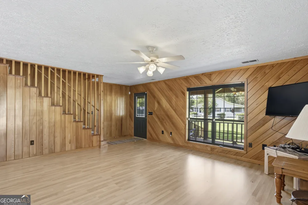 62 Tupelo DR Reidsville, GA 30453