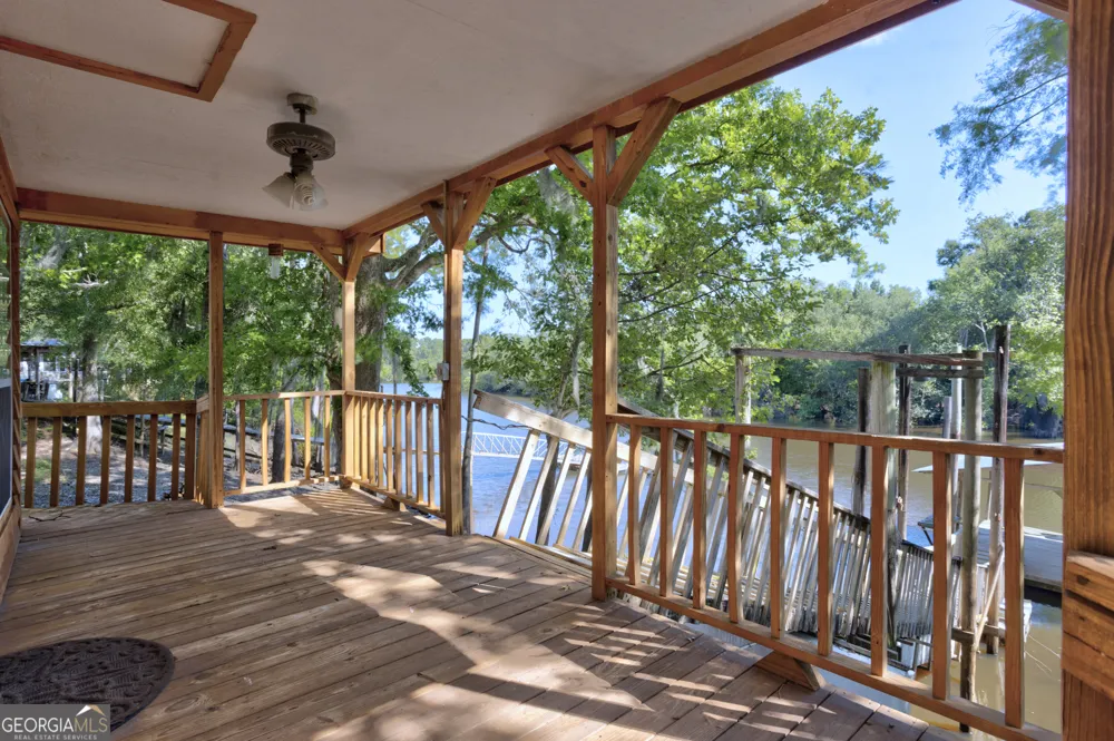 62 Tupelo DR Reidsville, GA 30453