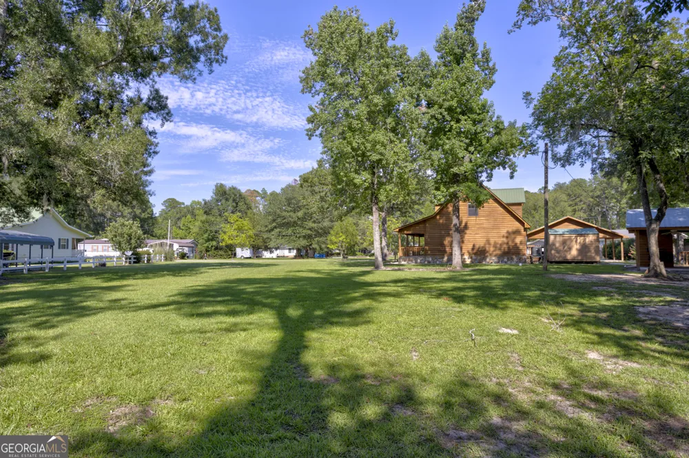 62 Tupelo DR Reidsville, GA 30453