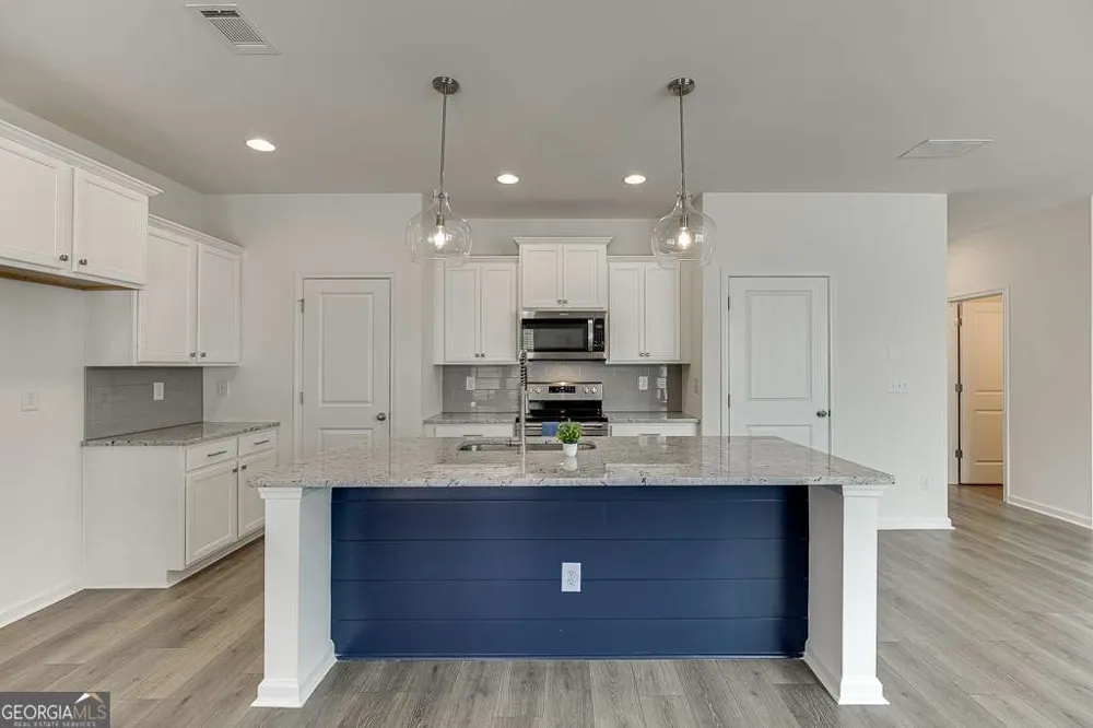 198 Blue Dragon DR Jefferson, GA 30549