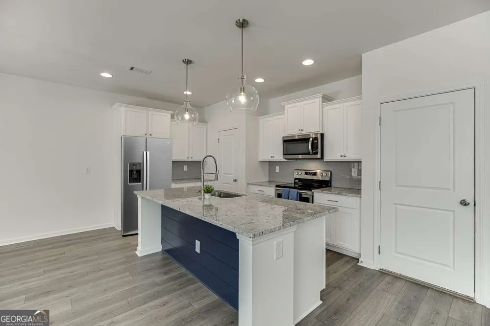 198 Blue Dragon DR Jefferson, GA 30549