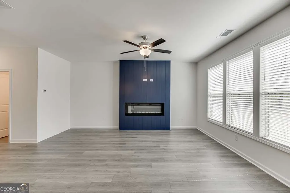198 Blue Dragon DR Jefferson, GA 30549