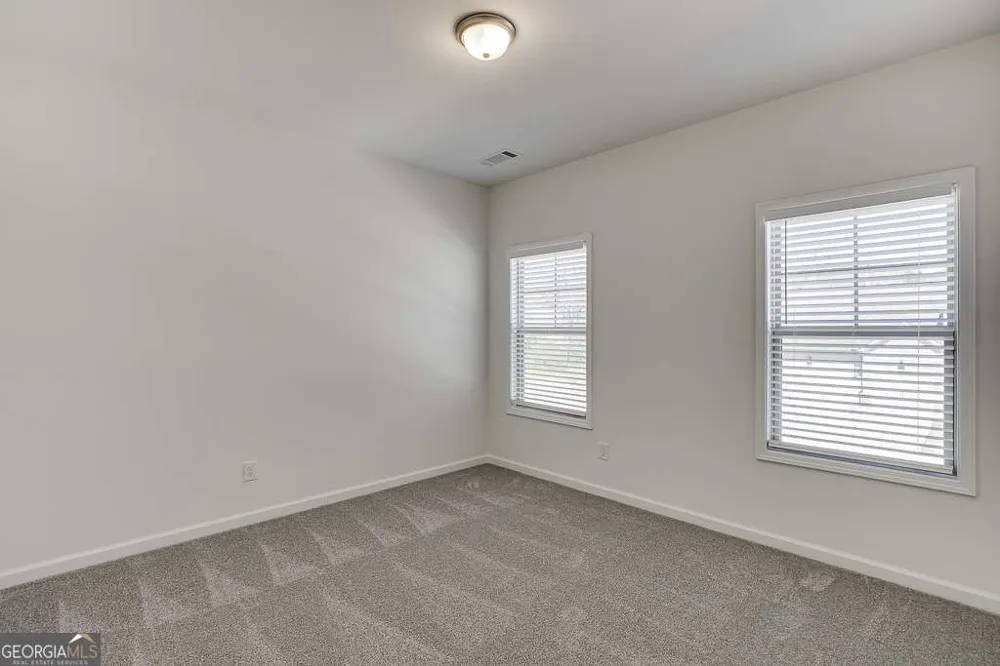 198 Blue Dragon DR Jefferson, GA 30549