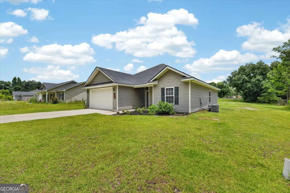 5366 Moody Bridge RD Ludowici, GA 31316