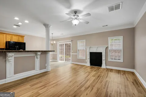 3194 Cedar Glade LN