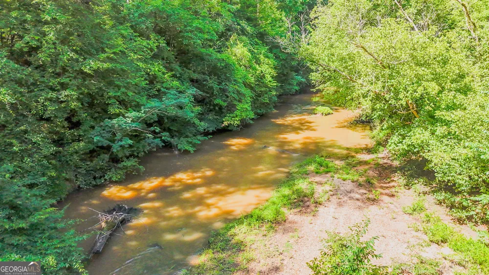 104 Ridge Way Forsyth, GA 31029