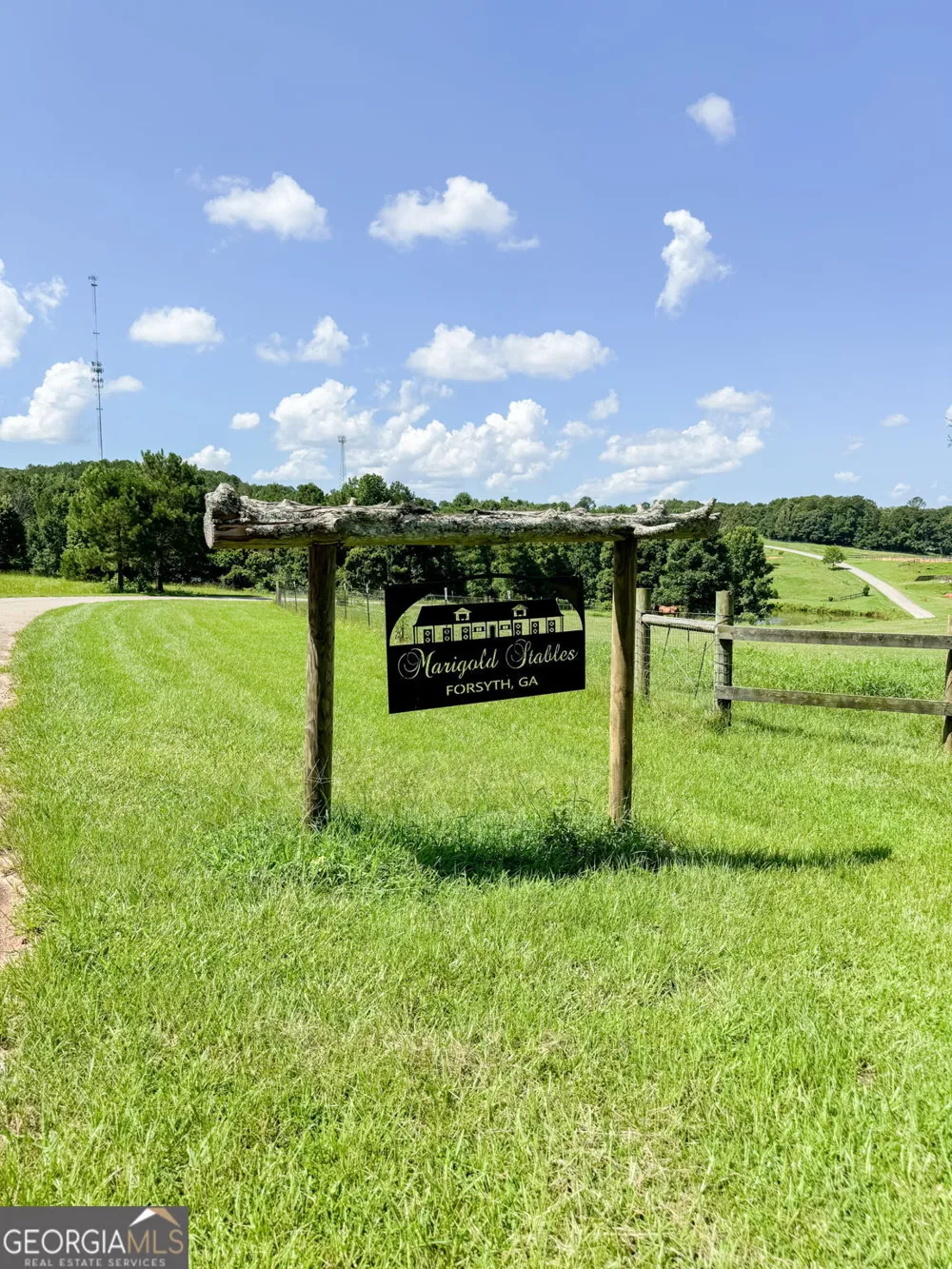 104 Ridge Way Forsyth, GA 31029