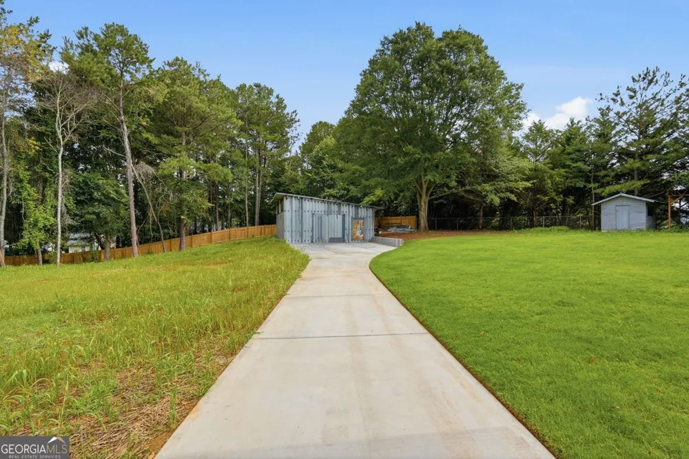 7134 Williams RD Flowery Branch, GA 30542
