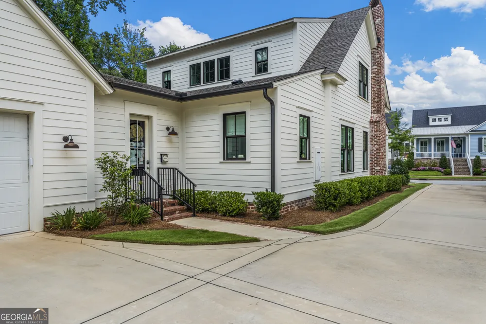 3266 Confetti Blush DR Columbus, GA 31909