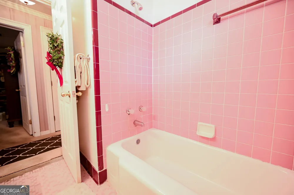 1301 Dean DR Waycross, GA 31501