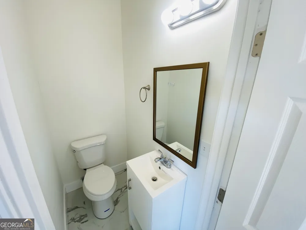 545 Shady LN Toccoa, GA 30577