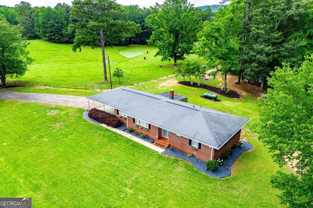 4624 Jacksonville RD Tallapoosa, GA 30176
