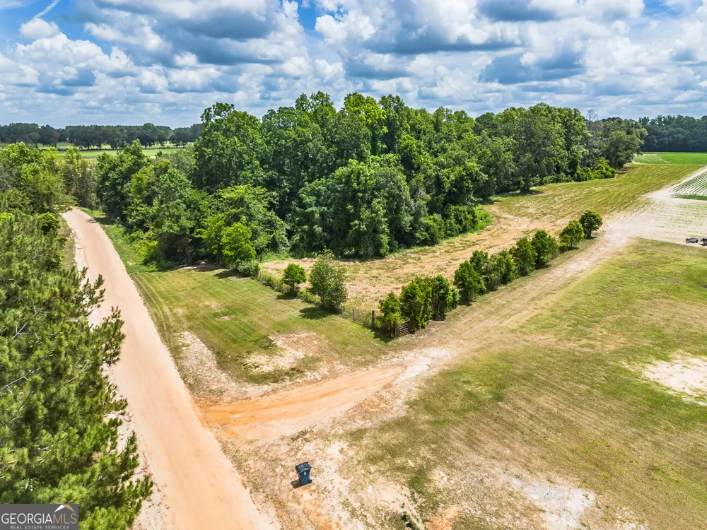 0 Nesbitt RD Odum, GA 31555