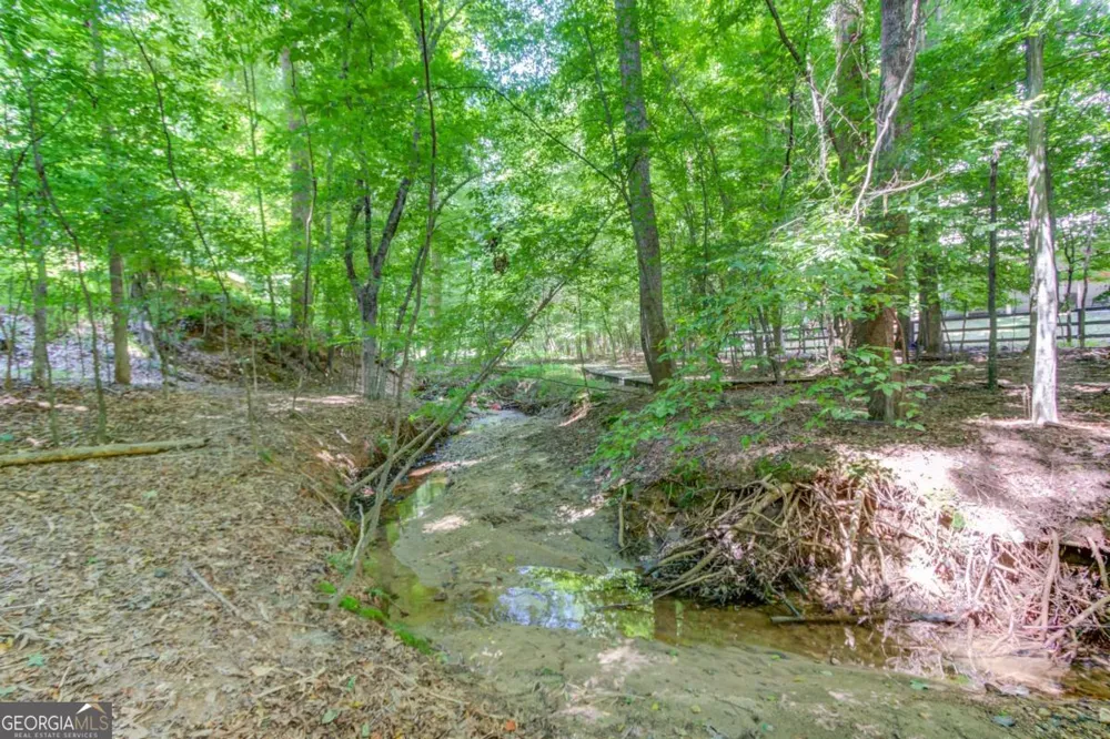 5989 Grand Loop RD Sugar Hill, GA 30518
