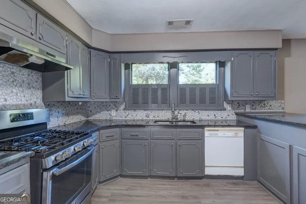 3733 Steam Mill RD Columbus, GA 31906