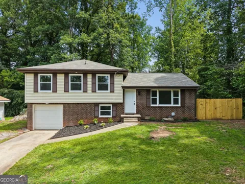 498 Queen Aliese Ln LN