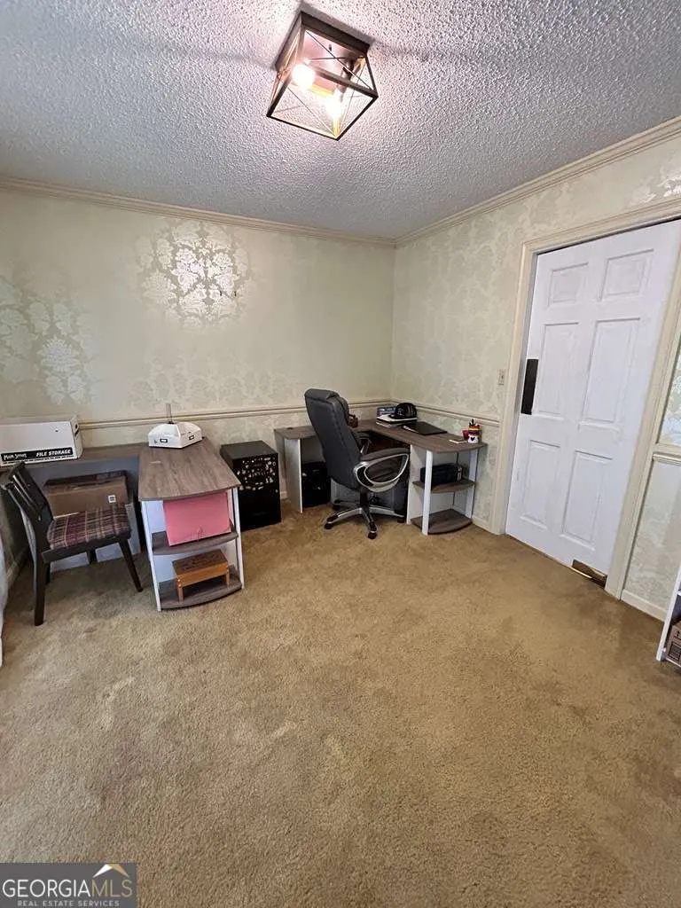 1702 Slack DR Tifton, GA 31793