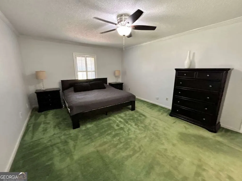 1702 Slack DR Tifton, GA 31793