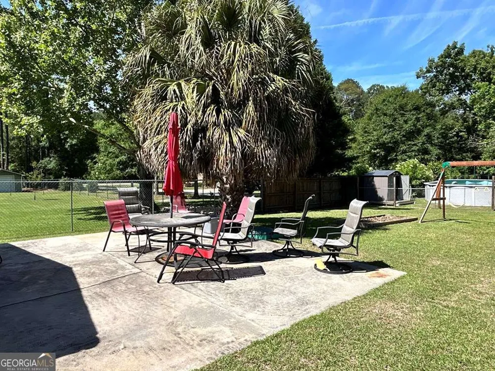 1702 Slack DR Tifton, GA 31793