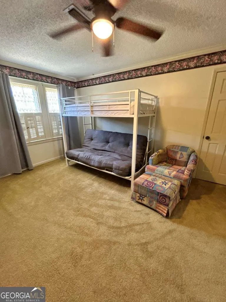 1702 Slack DR Tifton, GA 31793