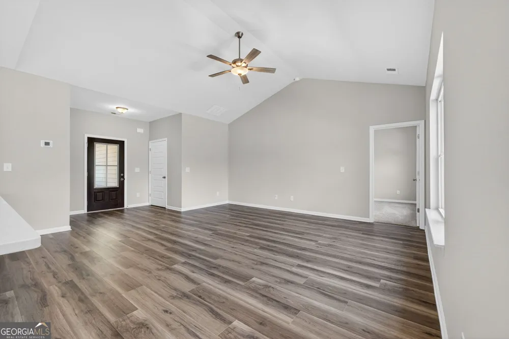132 Blackmon RD Williamson, GA 30292