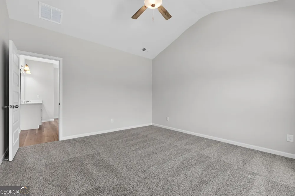 132 Blackmon RD Williamson, GA 30292