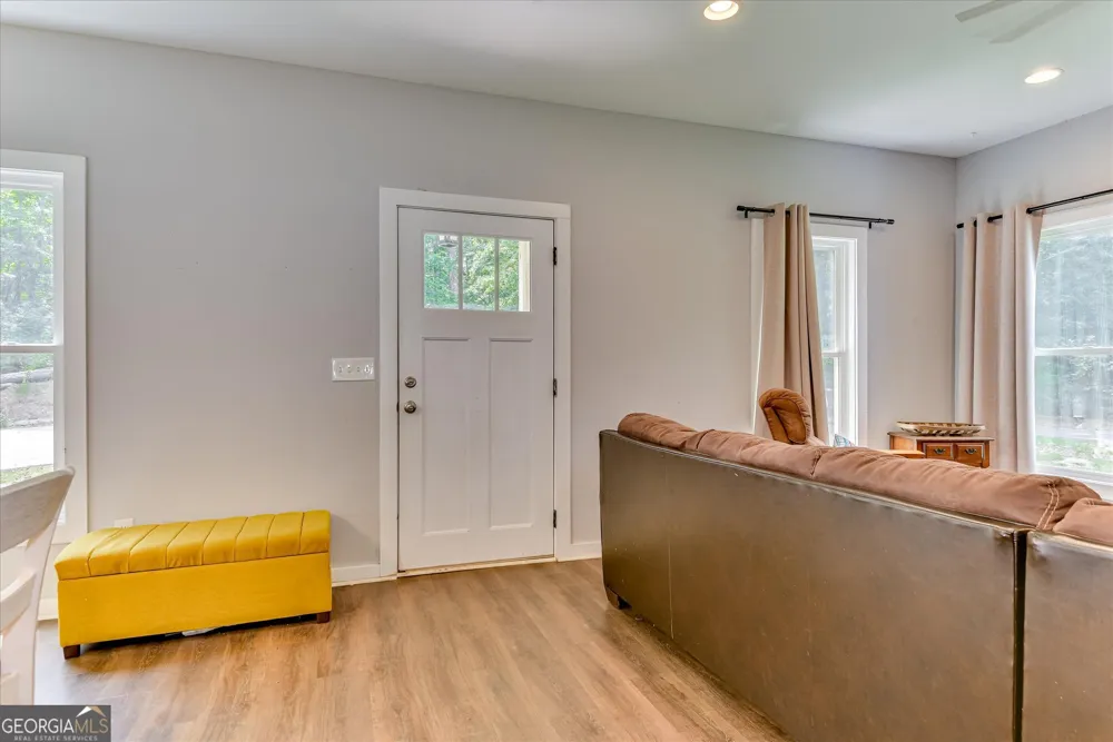 1697 Broad River Scenic DR Tignall, GA 30668