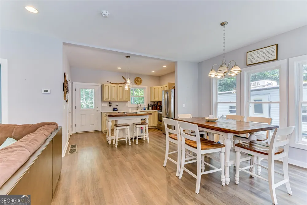 1697 Broad River Scenic DR Tignall, GA 30668