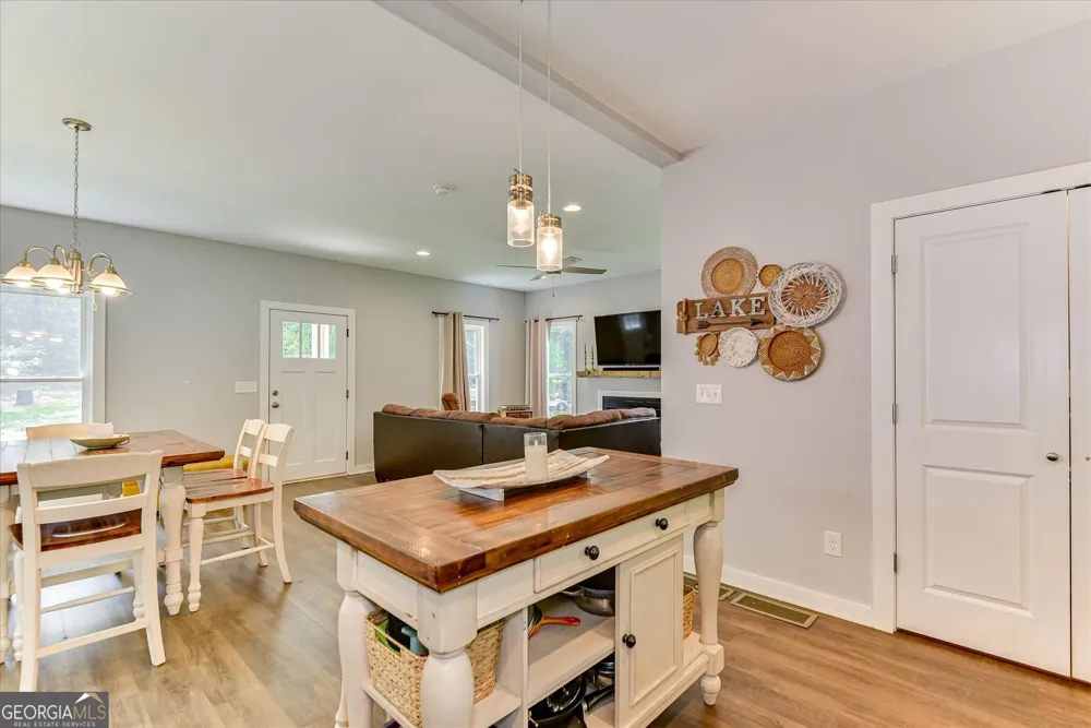 1697 Broad River Scenic DR Tignall, GA 30668