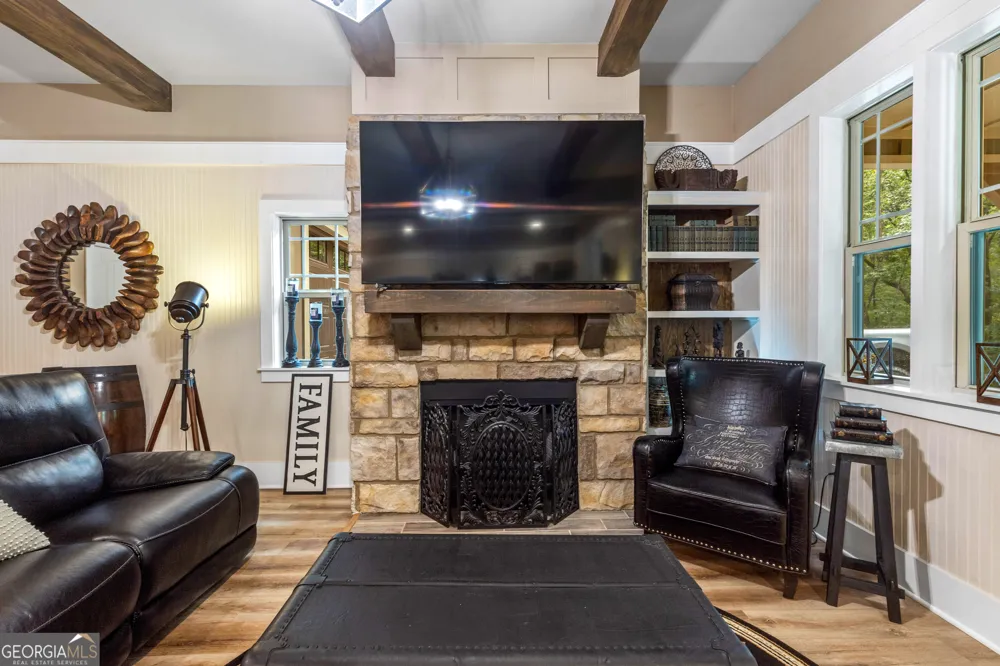 65 Eagle Bluff RD Menlo, GA 30731