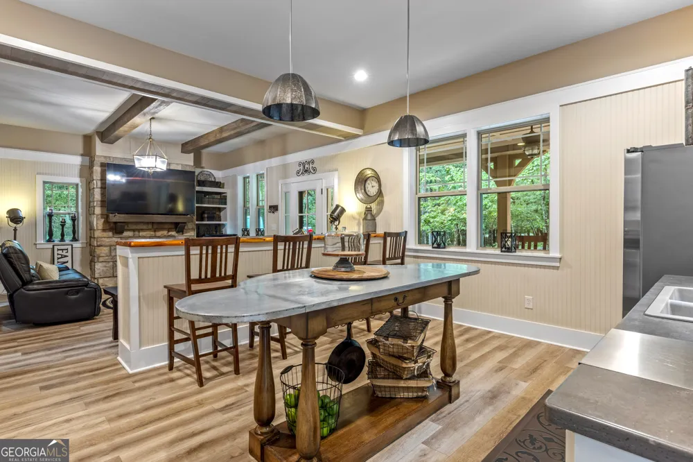 65 Eagle Bluff RD Menlo, GA 30731