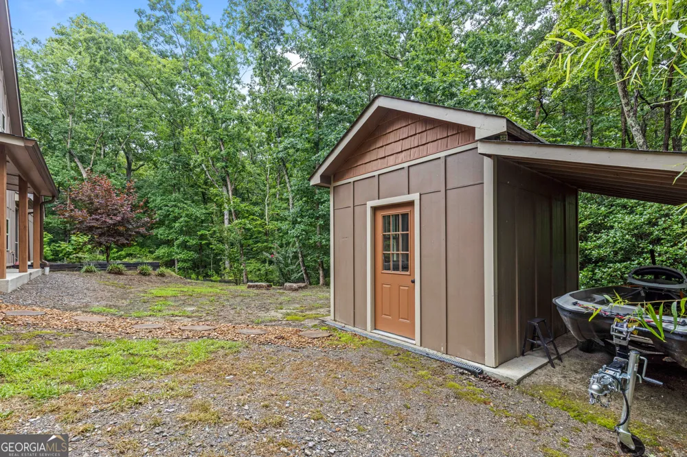 65 Eagle Bluff RD Menlo, GA 30731