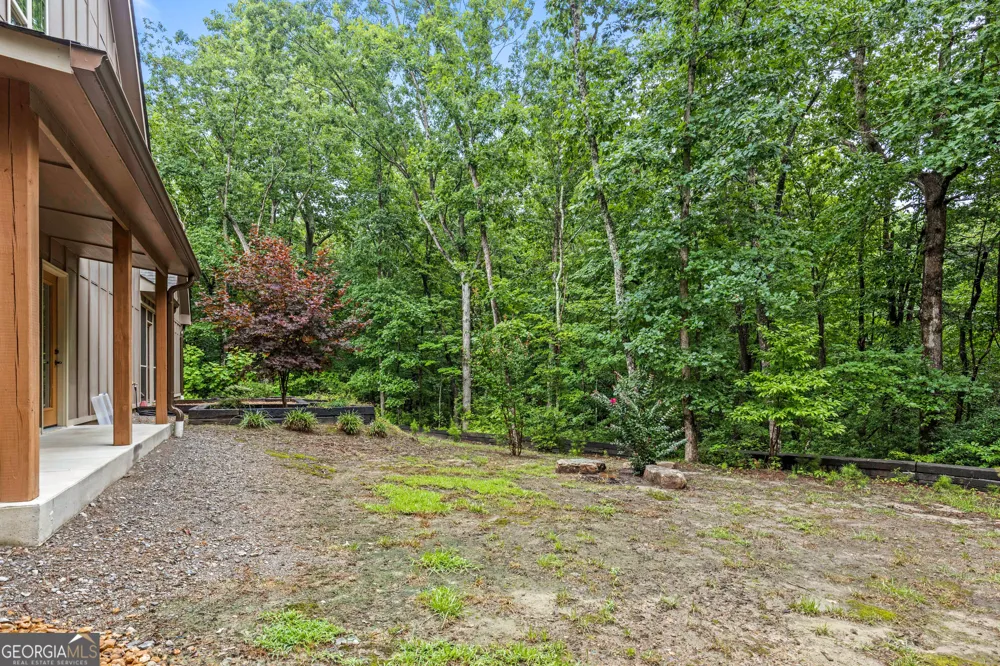 65 Eagle Bluff RD Menlo, GA 30731