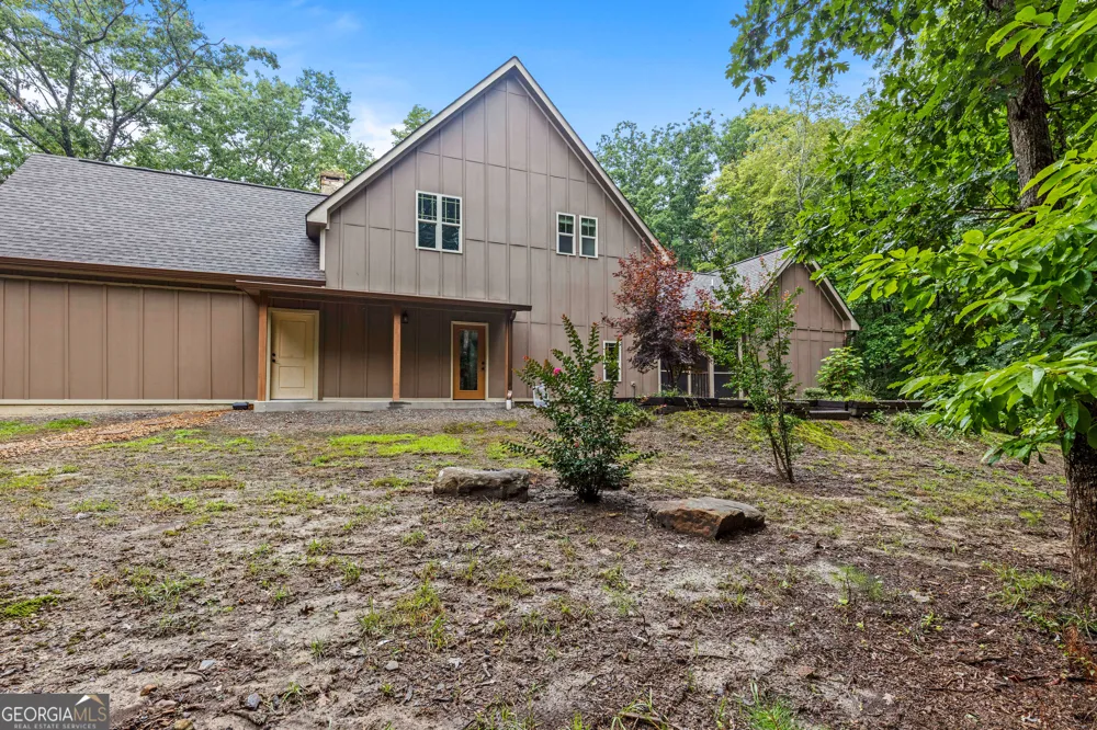 65 Eagle Bluff RD Menlo, GA 30731