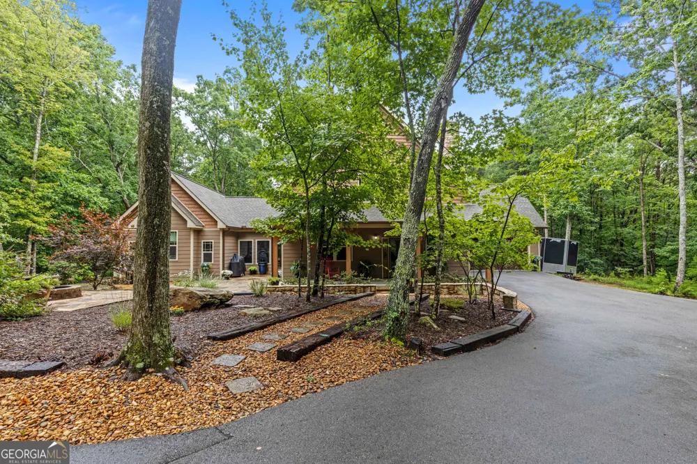 65 Eagle Bluff RD Menlo, GA 30731