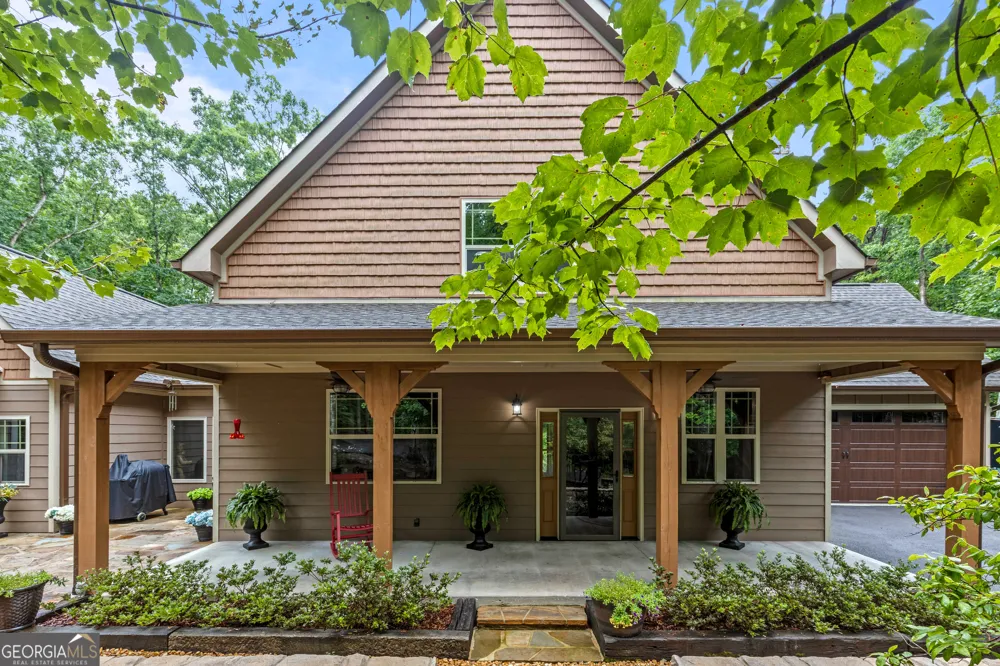 65 Eagle Bluff RD Menlo, GA 30731