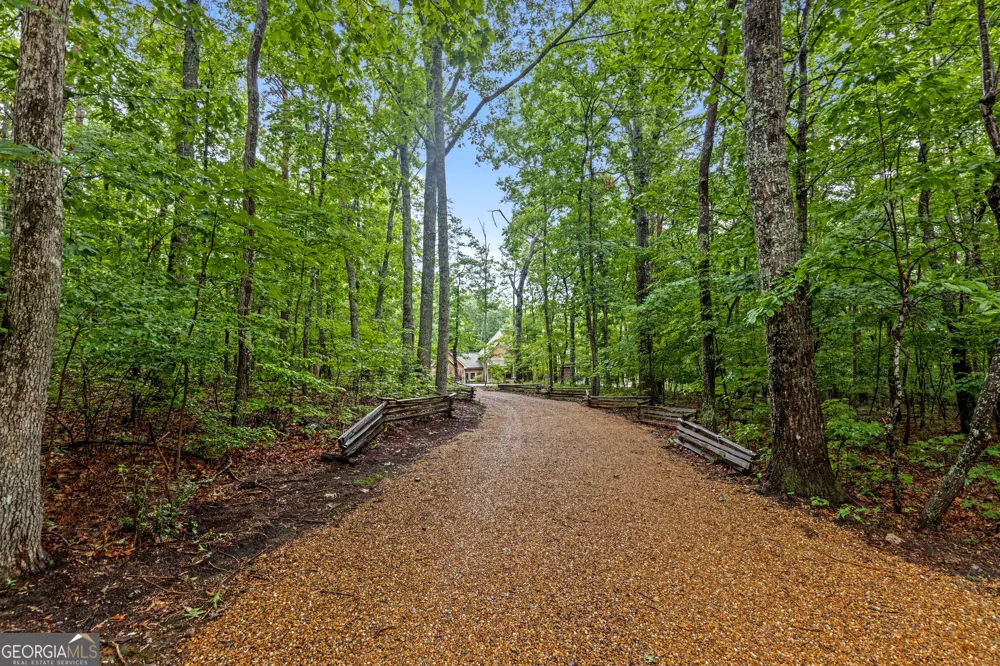 65 Eagle Bluff RD Menlo, GA 30731