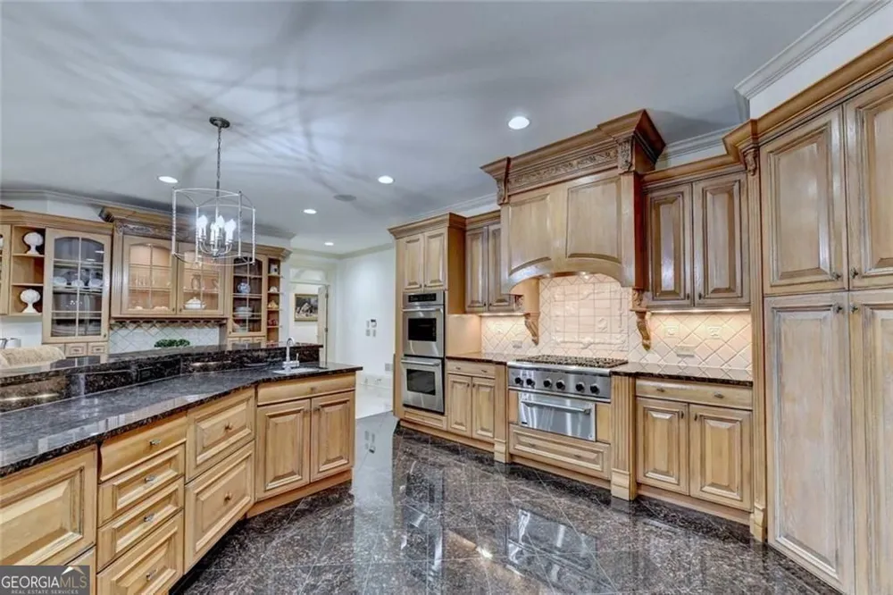 9005 Old Southwick PASS Johns Creek, GA 30022