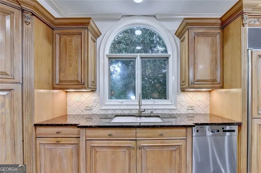 9005 Old Southwick PASS Johns Creek, GA 30022