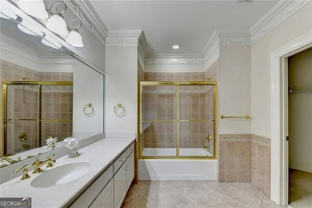9005 Old Southwick PASS Johns Creek, GA 30022