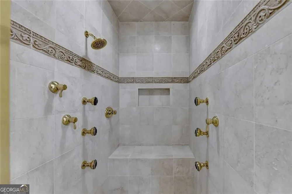 9005 Old Southwick PASS Johns Creek, GA 30022