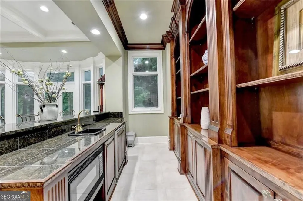 9005 Old Southwick PASS Johns Creek, GA 30022
