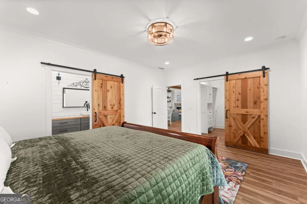 189 Peace Valley RD Dahlonega, GA 30533