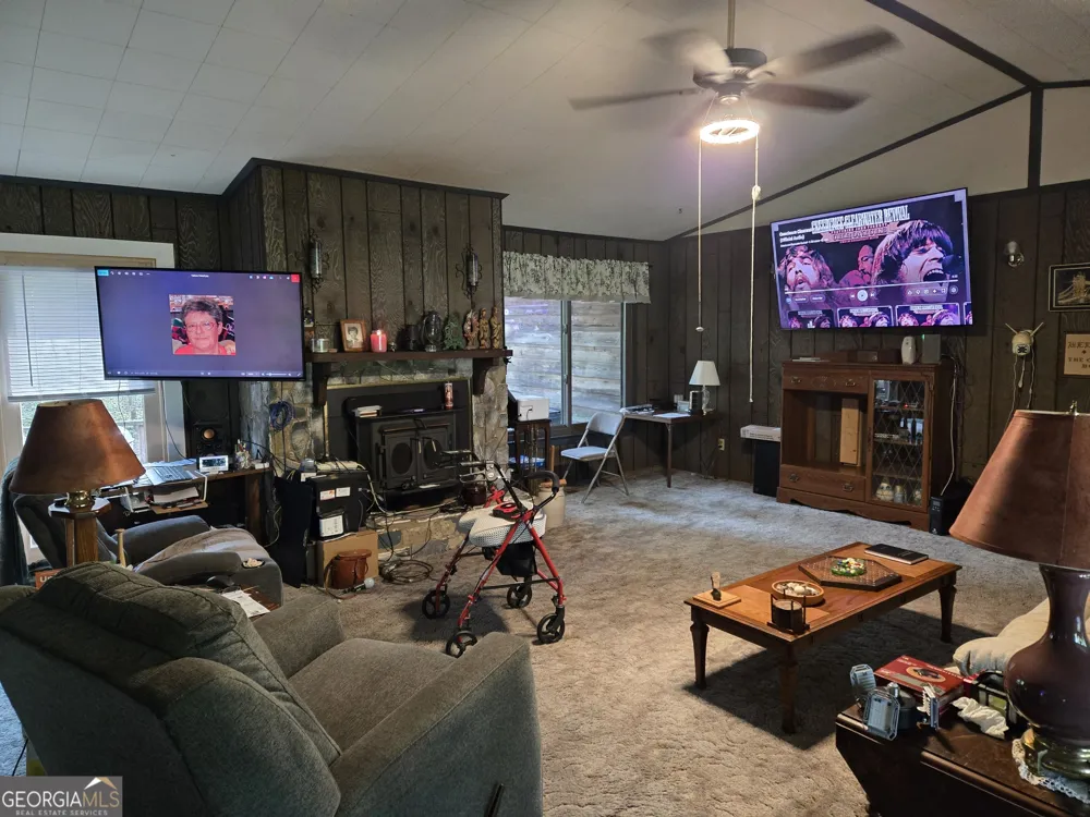 56 April LN Chauncey, GA 31011