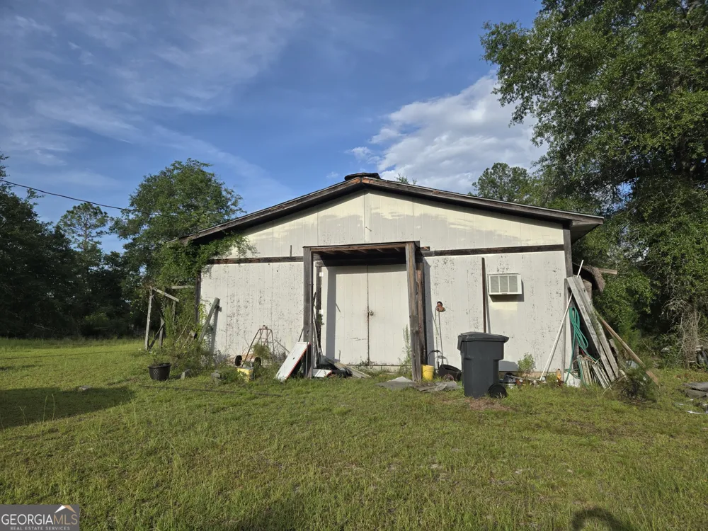 56 April LN Chauncey, GA 31011